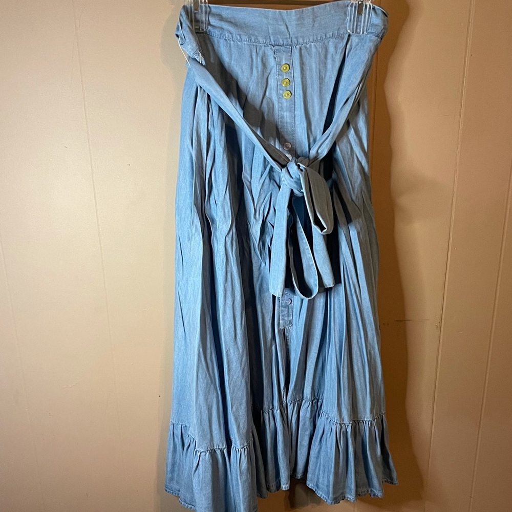 Chambray full skirt